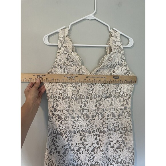 Ann Taylor Cream Lace Overlay Sheath Dress Sleeveless Gray Lining Size 6 Classic - Picture 3 of 7